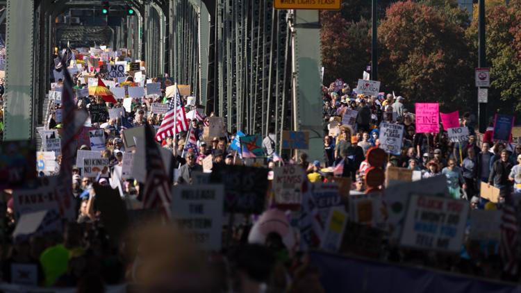 Here's where No Kings protests are happening in the Portland metro this ...