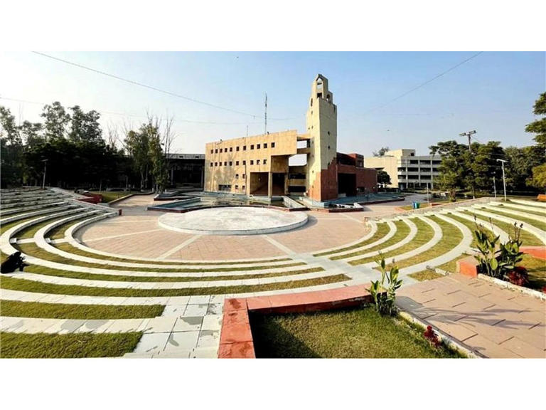 CAG flags staff shortages, fund lapses and infrastructure gaps in Delhi ...