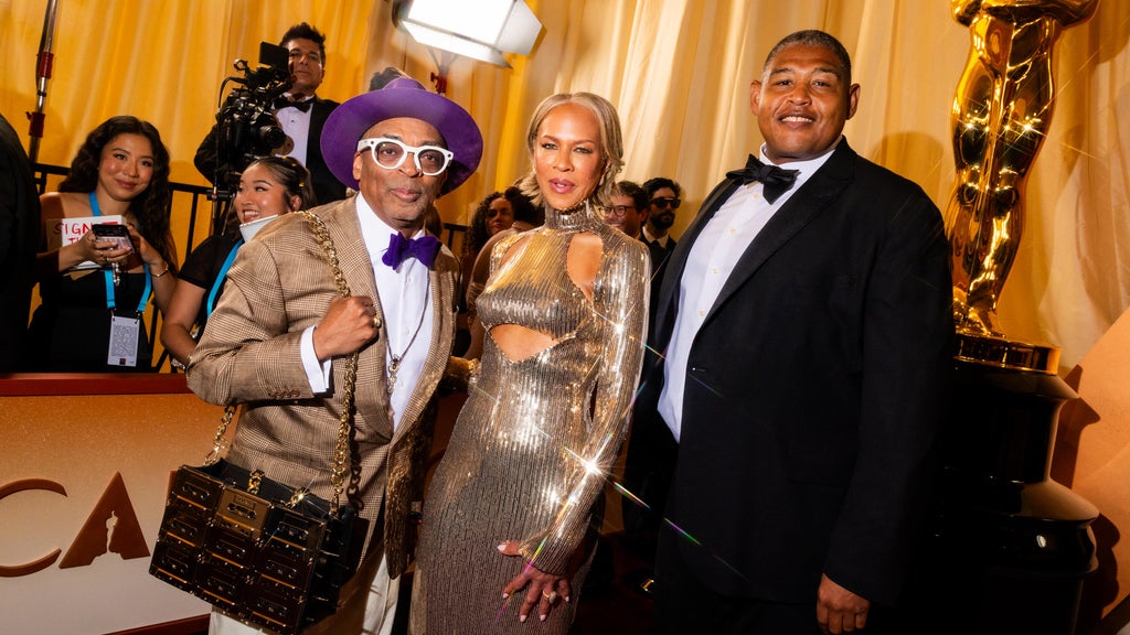 Detroit designer's handbag makes Oscars appearance with Spike Lee