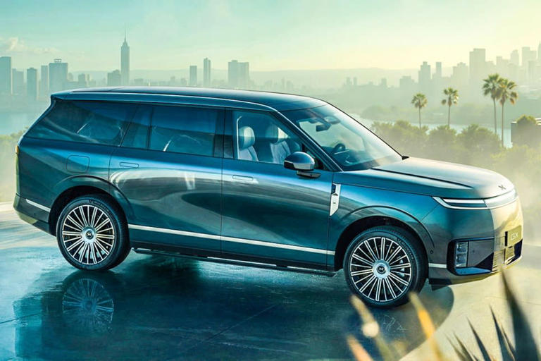 XPeng GX targets Range Rover buyers with a shameless 577 HP copycat