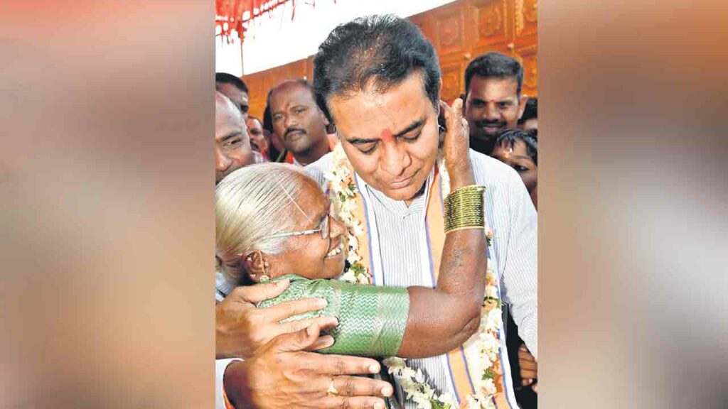 సారూ.. మీరున్నప్పుడే బాగుండేది.. పెద్ద సారు సల్లగుండాలే