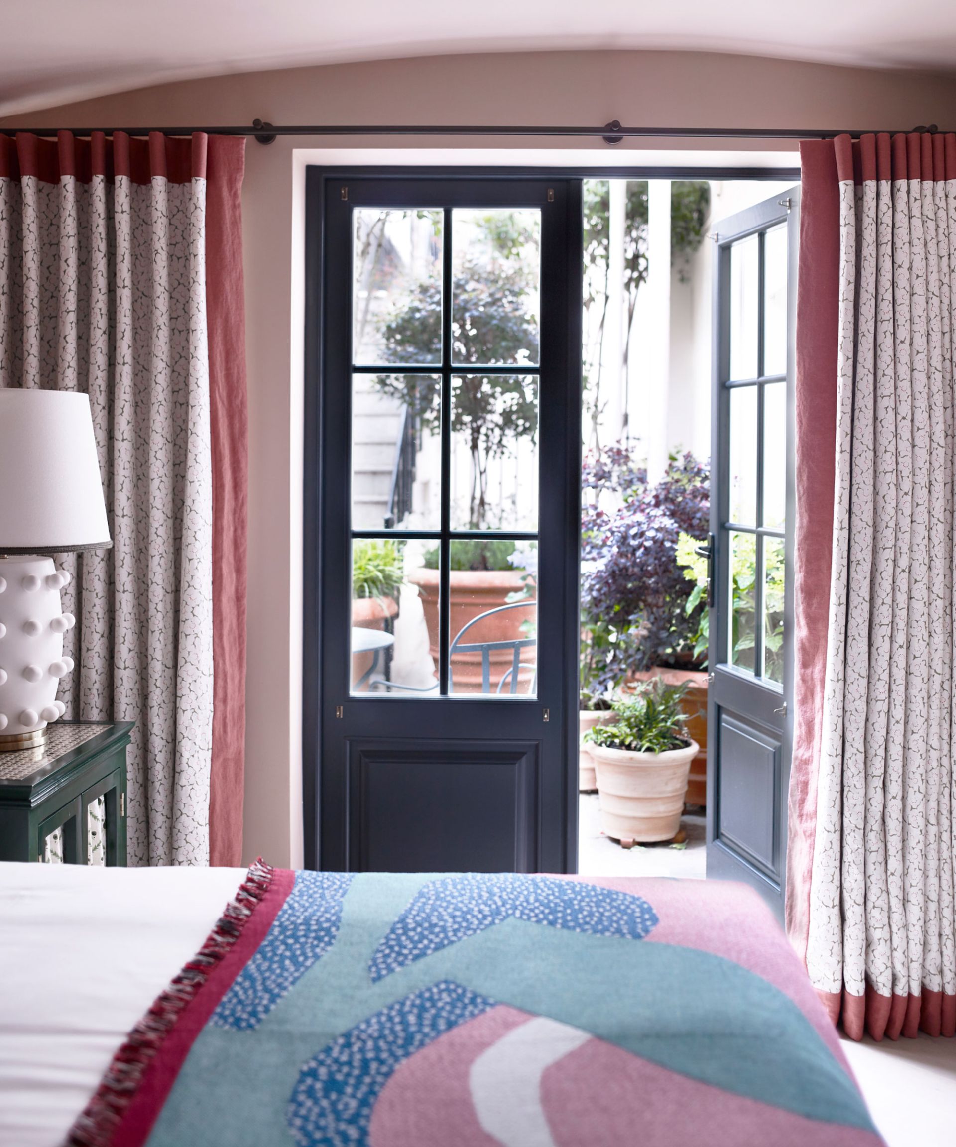 Window treatment ideas – 29 ways with curtains, blinds and shutters for ...