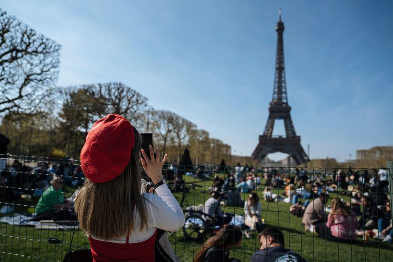 france issues travel warning for us