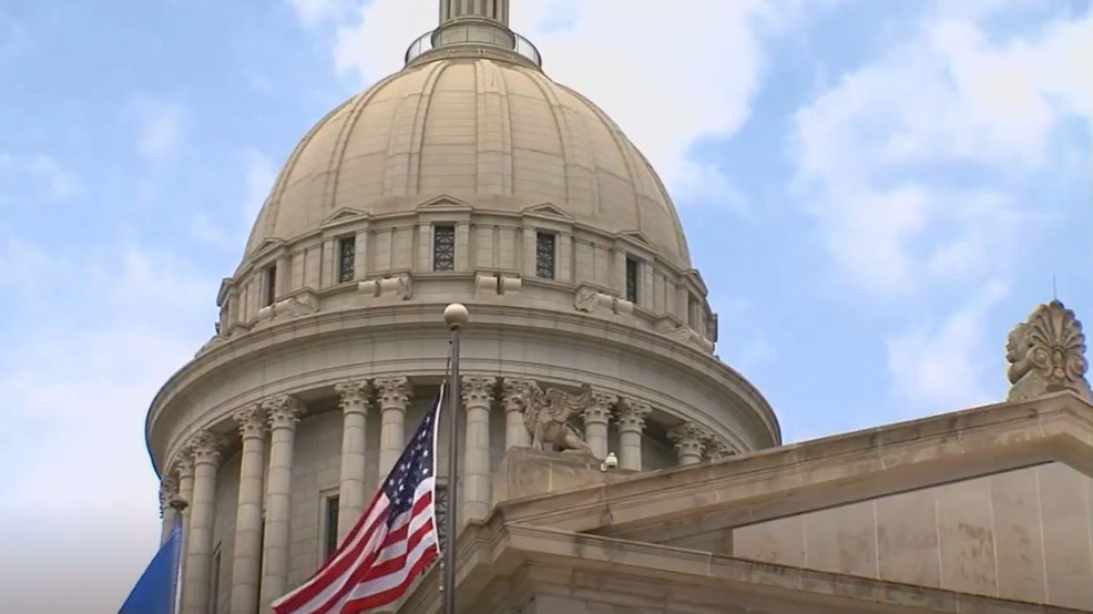 Oklahoma court to hear arguments on contested minimum wage increase
