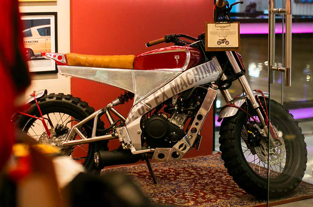 Deus Custom Motorcycles Gulf