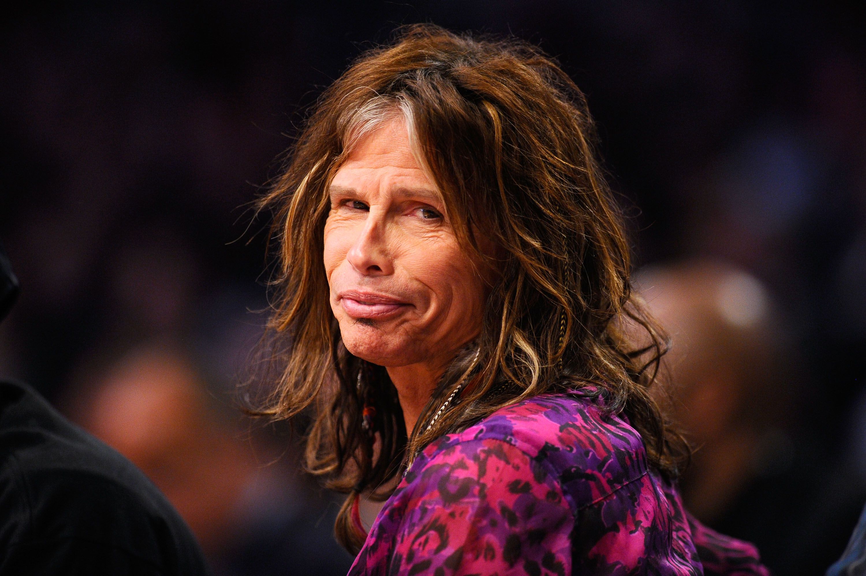LOS ANGELES, CA - FEBRUARY 20: Musician Steven Tyler poses during the 2011 NBA All-Star game at Staples Center on February 20, 2011 in Los Angeles, California. (Photo by Kevork Djansezian/Getty Images)