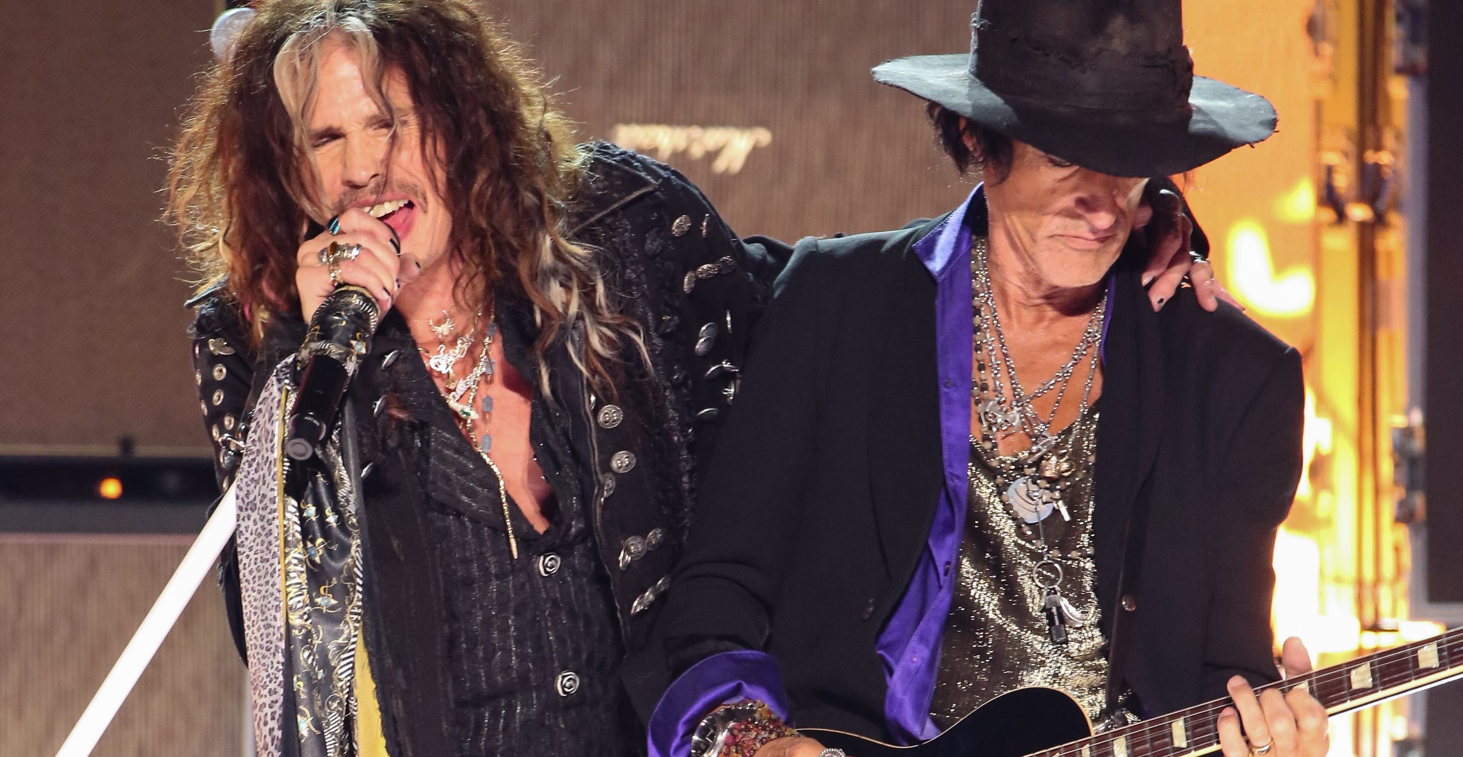 Aerosmith Postpones All Tour Dates to 2024 Steven Tyler's Vocal Injury