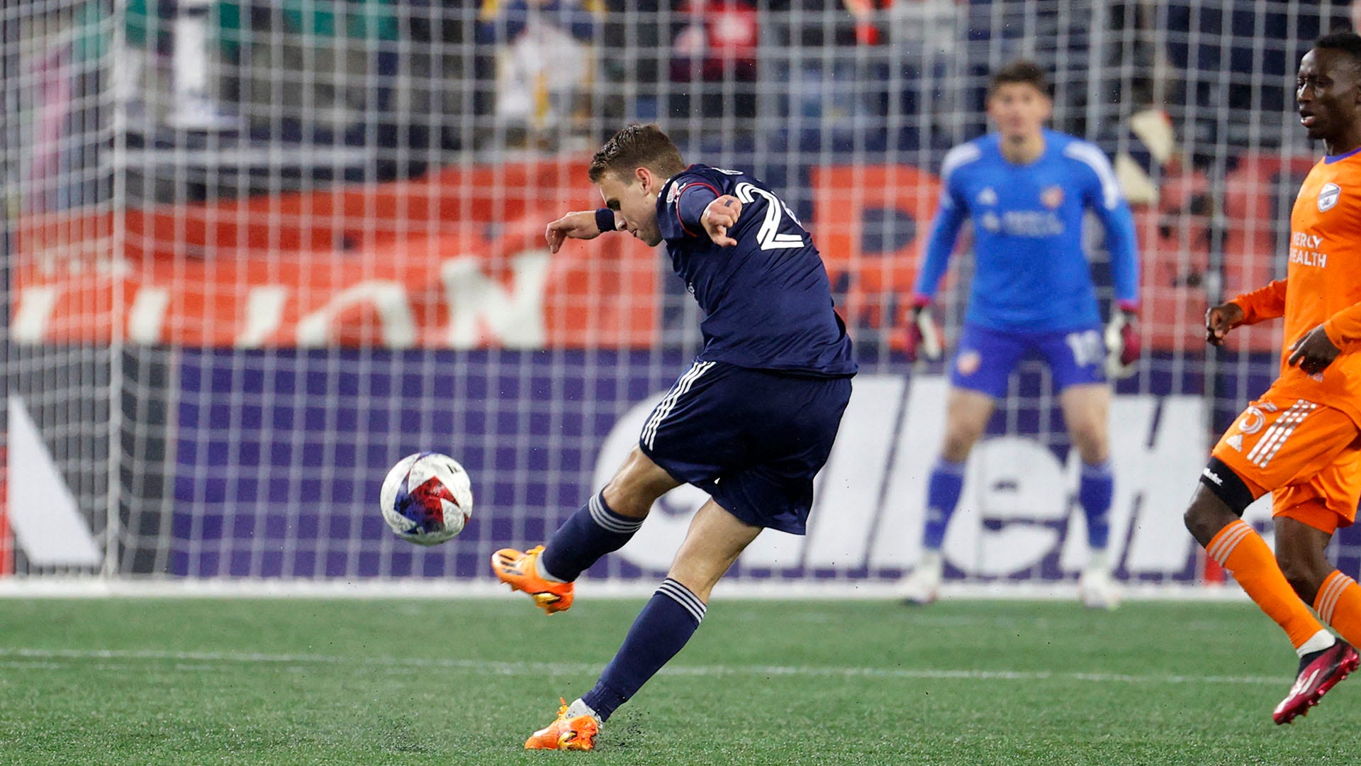 New England Revolution's big weekend crowd created 'playoff atmosphere
