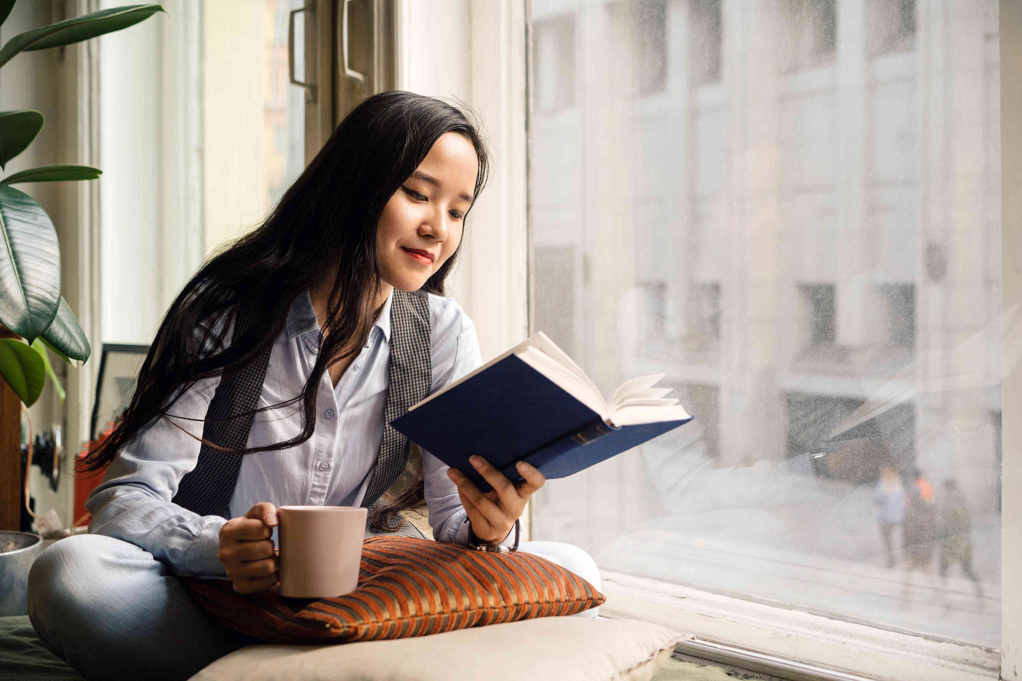 60 Quotes About Reading That ll Inspire You To Pick Up A Book 60 Quotes About Reading That ll Inspire You To Pick Up A Book