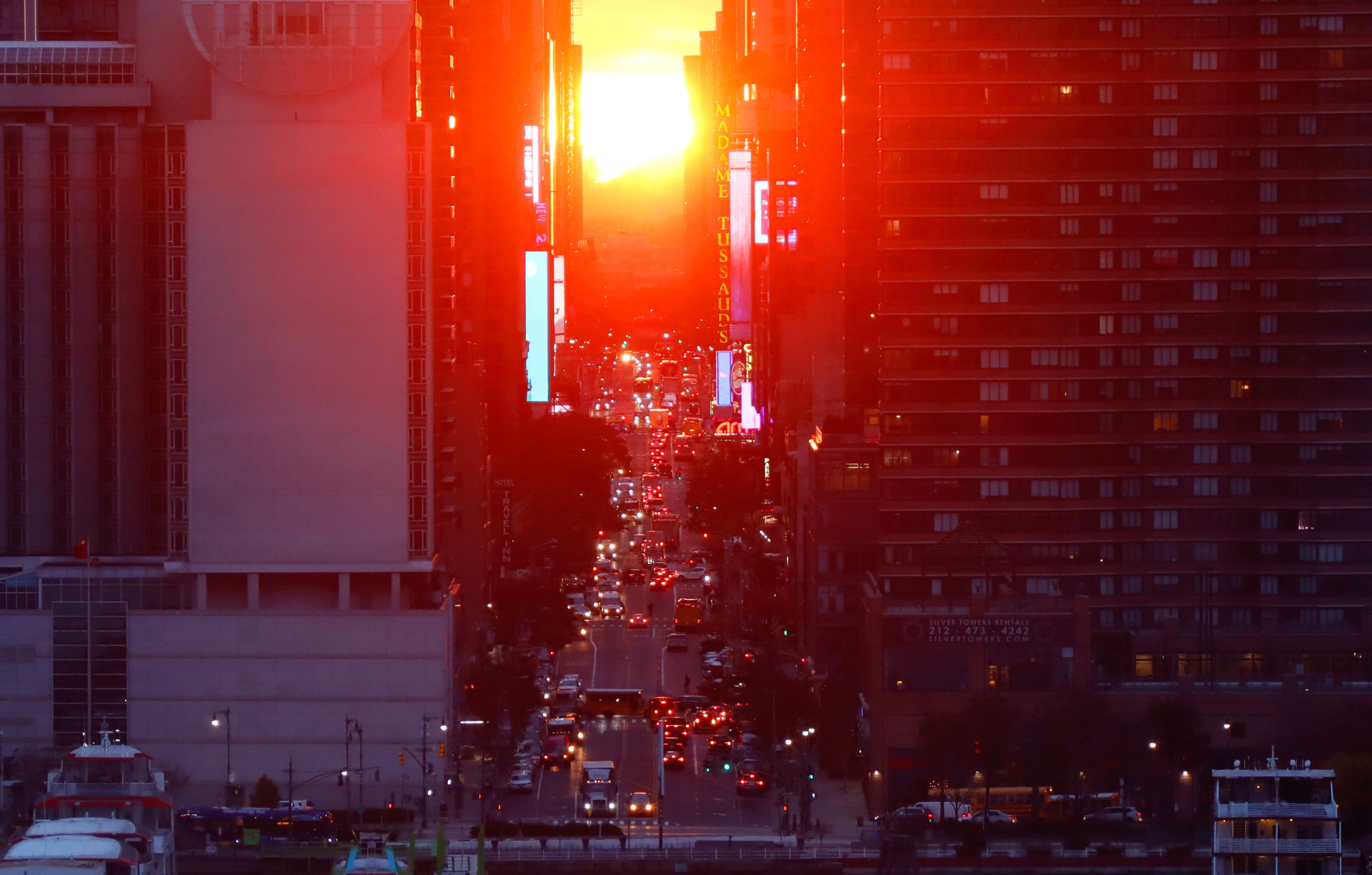 Manhattanhenge: What It Is, And Where To See It