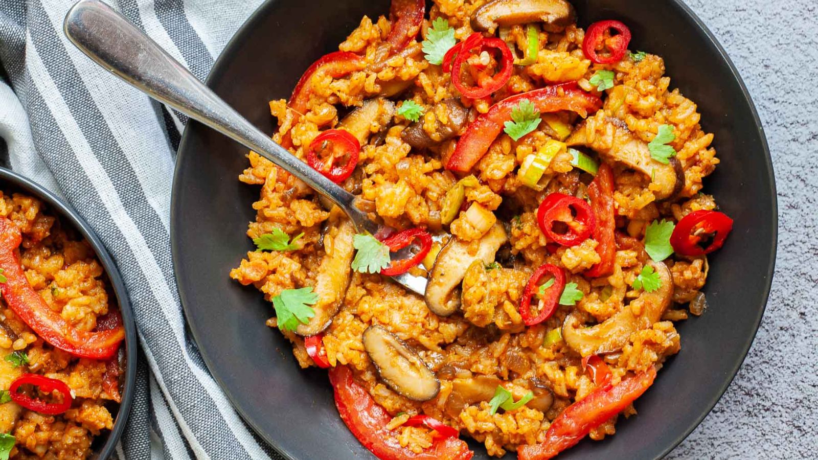 <p>Easy to make and packed with flavor and aroma, Tom Yum fried rice is best summed up in one word: Unforgettable. In this simple, easy-to-follow recipe, you’ll learn how to make an all-veggie version from the comfort of your own kitchen. The best part? It takes less than 22 minutes to prepare!</p> <p><strong>Recipe: <a href="https://mypureplants.com/tom-yum-fried-rice/">tom yum fried rice</a></strong></p>