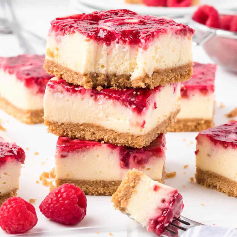 Strawberry Cheesecake Bars (With Strawberry Swirl!)