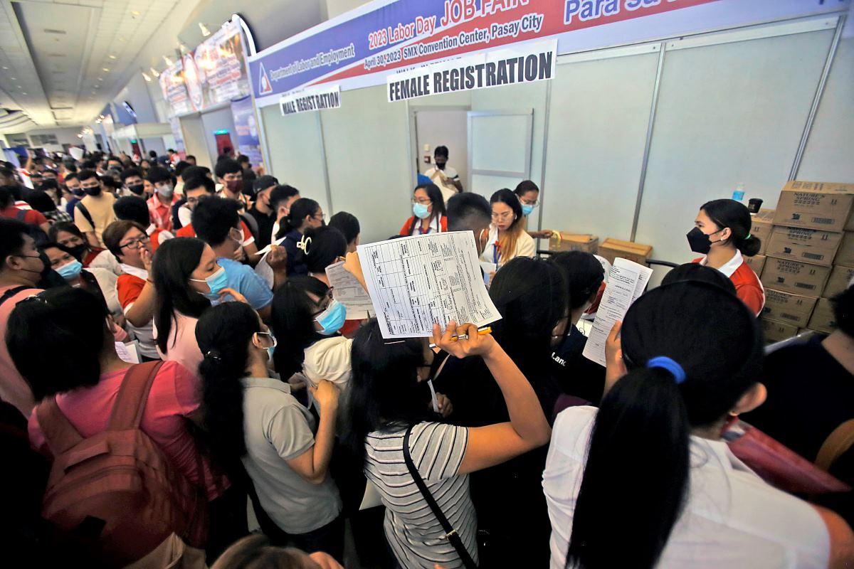 jobless filipinos up to 2 million in march 2024