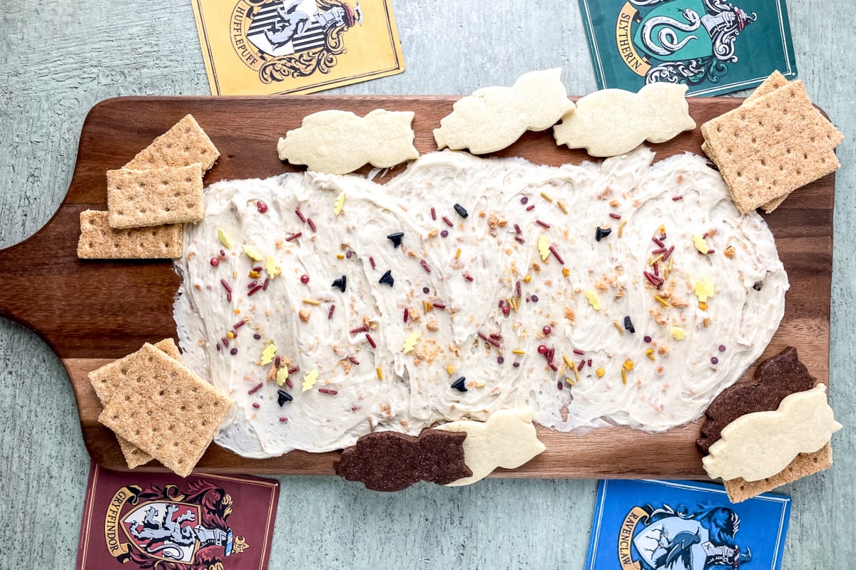 Butterbeer Frosting Board