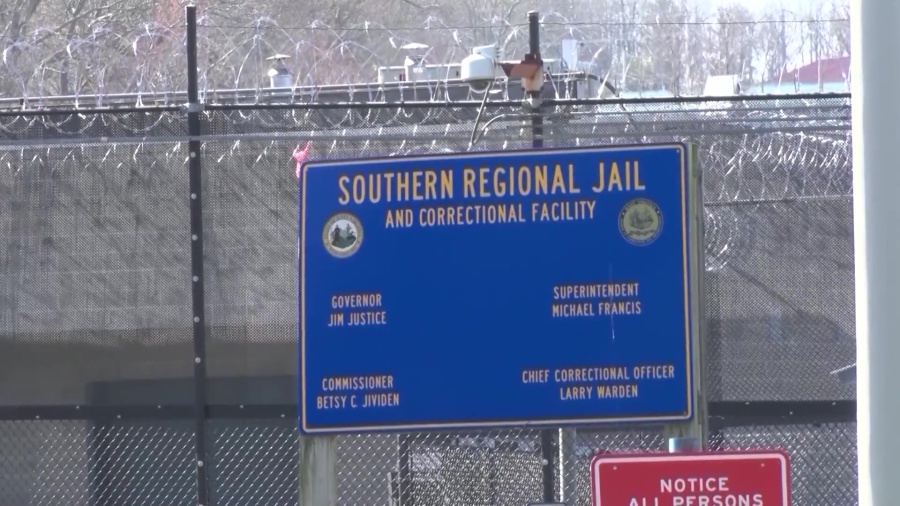 Six Correctional Officers Charged In Death Of Inmate At Southern   AA1aNMKB.img