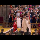 Kate Middleton con orecchini di Lady Diana e collana di Elisabetta all'incoronazione di Carlo III