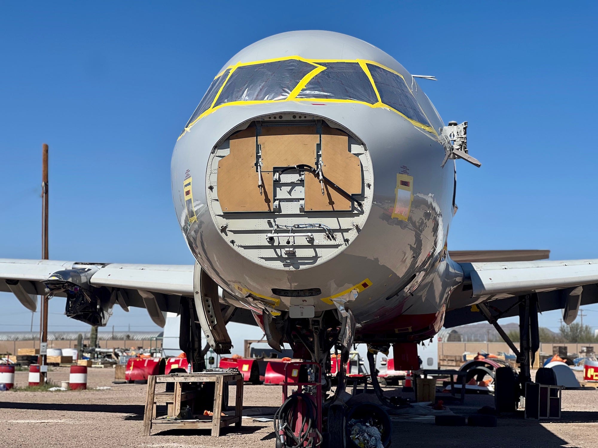 See One Of The World's Biggest Aircraft 'graveyards' Where Planes Go To ...