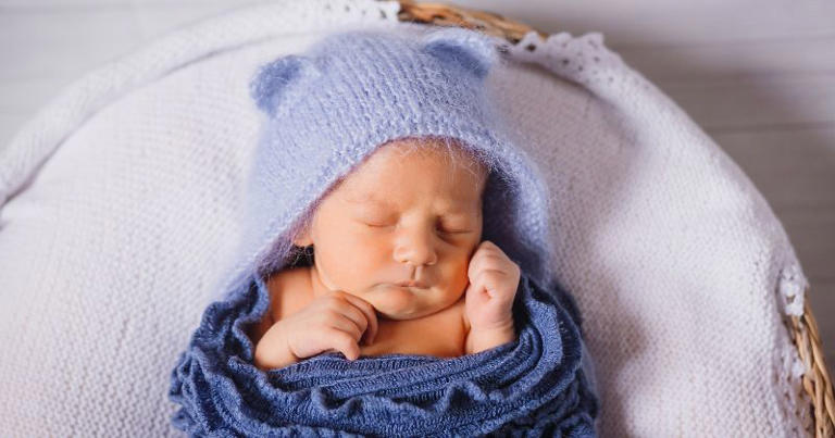 Manfaat Mainan Berwarna Hitam Putih untuk Bayi Baru Lahir