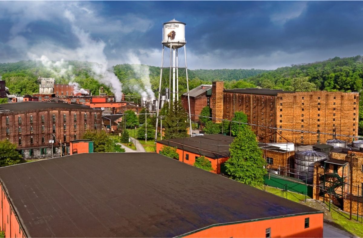 <p>Location: Buffalo Trace Distillery, 113 Great Buffalo Trace, Frankfort, KY, USA, 40601</p><p>Contact Info: +1 502-696-5926, buffalotracedistillery.com</p><p>Buffalo Trace Distillery, located in Frankfort, Kentucky, has a rich history that goes back over 200 years. As the oldest continuously operating distillery in the United States, Buffalo Trace has earned its reputation for producing some of the world's finest bourbons. Visitors can embark on a variety of complimentary tours that cater to different interests, including the popular National Historic Landmark Tour and the in-depth <a href="https://www.buffalotracedistillery.com/our-tours/bourbon-barrel-tour.html">Bourbon Barrel Tour.</a>After exploring the distillery grounds and learning about the art of bourbon-making, visitors can unwind with a tasting of Buffalo Trace's award-winning spirits.</p>