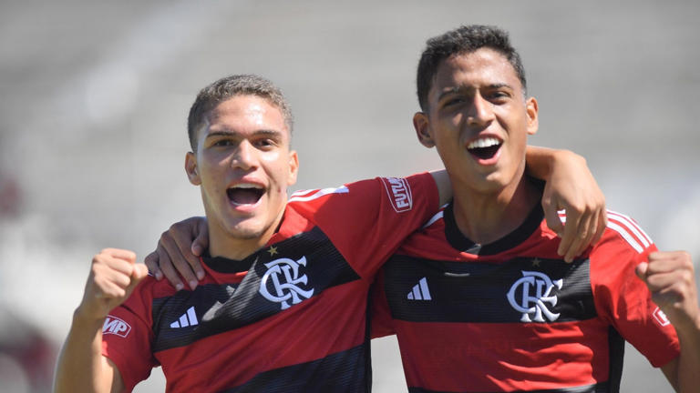 Flamengo x Vasco: onde assistir, escalações e horário do jogo pelo