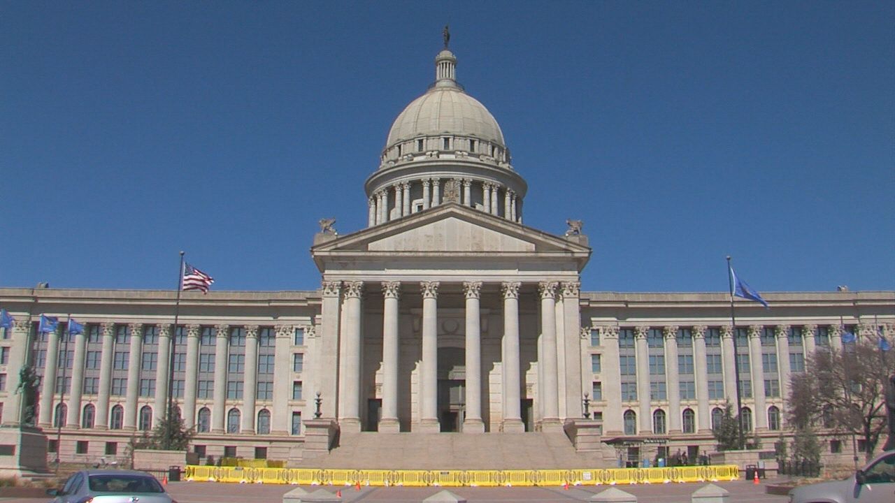 Proposed Bill Would Require 10 Commandments Inside Oklahoma Public ...