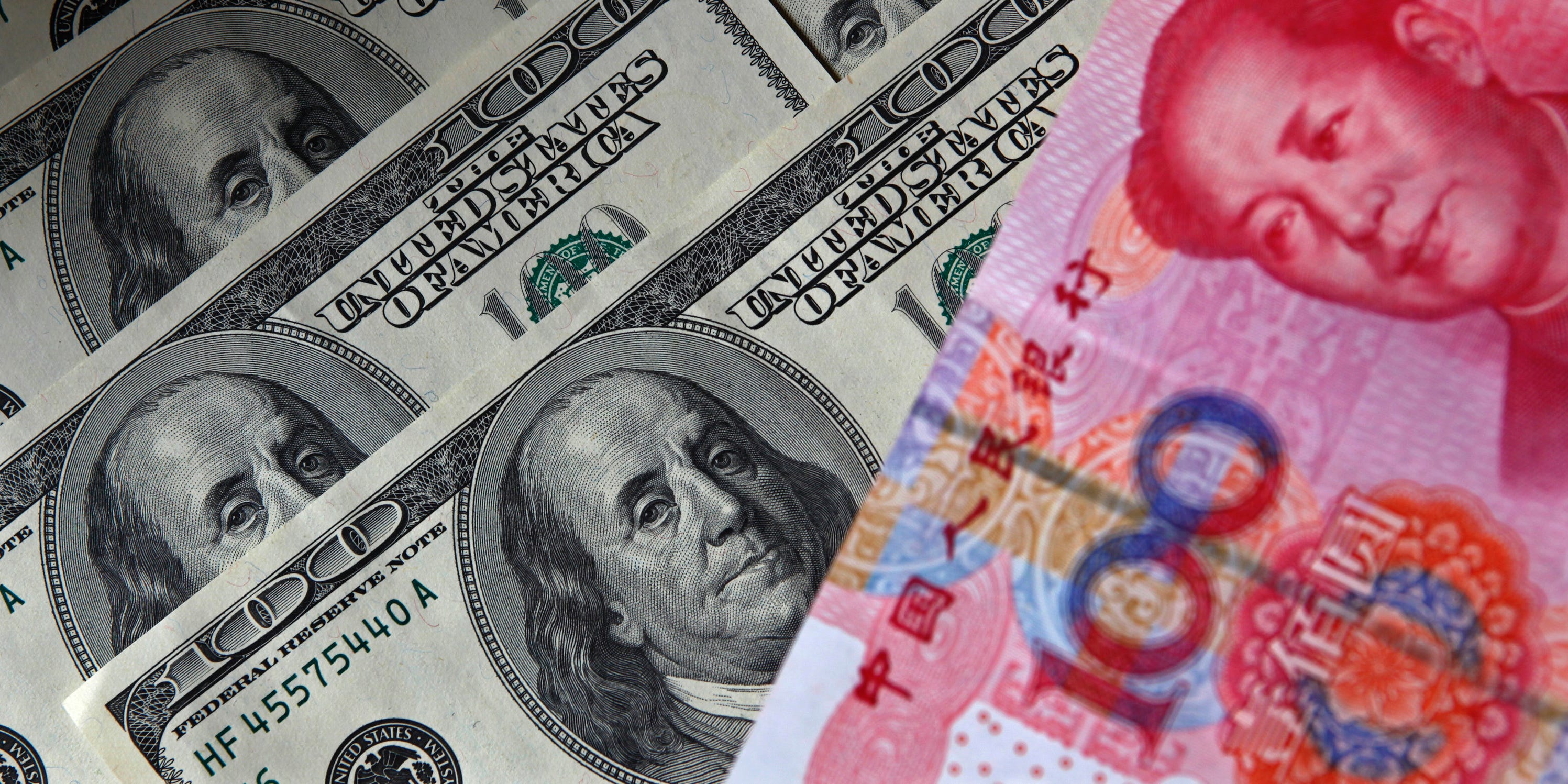 Тысяча долларов в юанях. Юань (валюта). Крах доллара Китай. Юань и доллар фото. Юань к доллару.