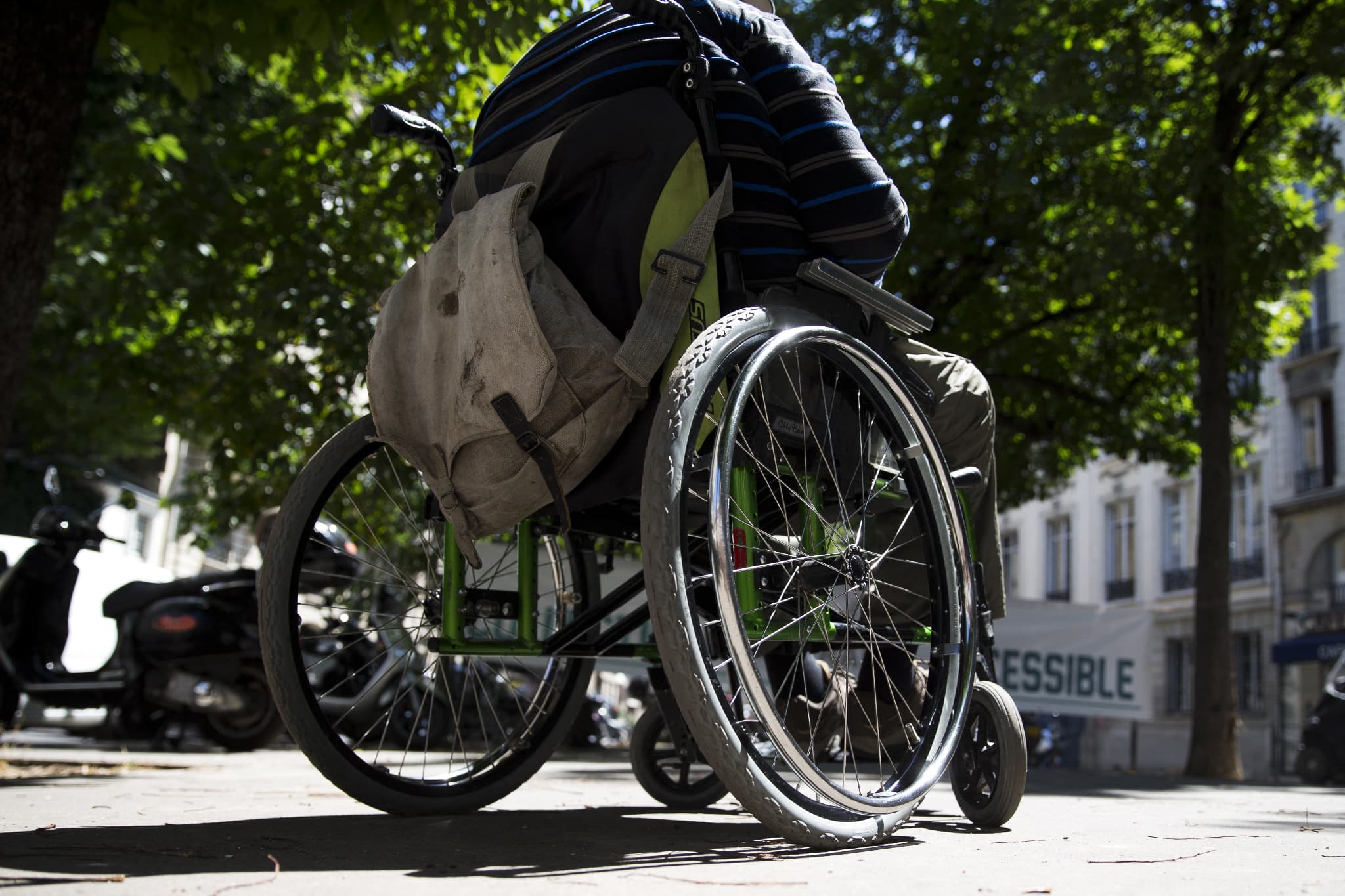 remboursement intégral des fauteuils roulants: le gouvernement va-t-il tenir sa promesse?