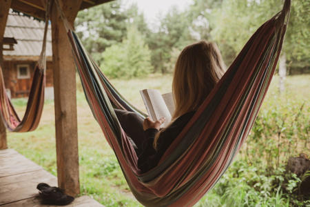 Best garden hammocks to help you relax outdoors<br><br>