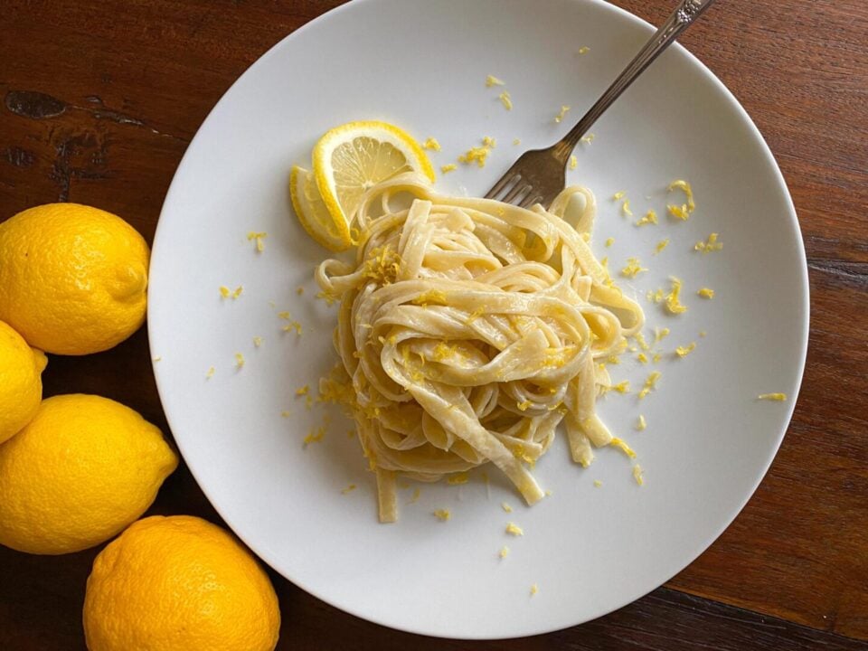 Fettuccine Pasta with Lemon Mascarpone Sauce
