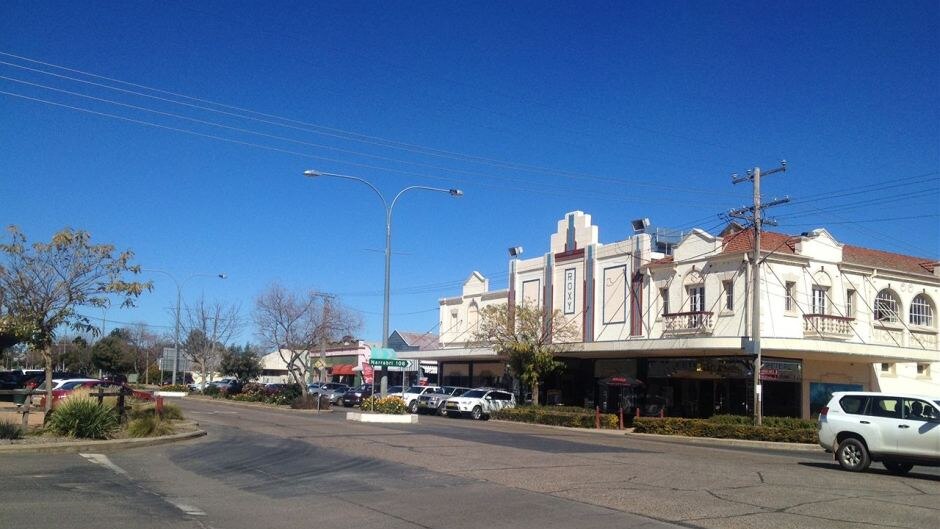 bingara residents and business owners frustrated over six-day telstra service blackout