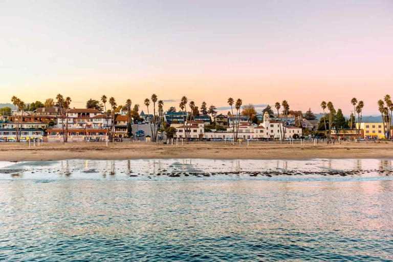 California offers a large variety of attractions for families, so why not check a few off the list with a California road trip?