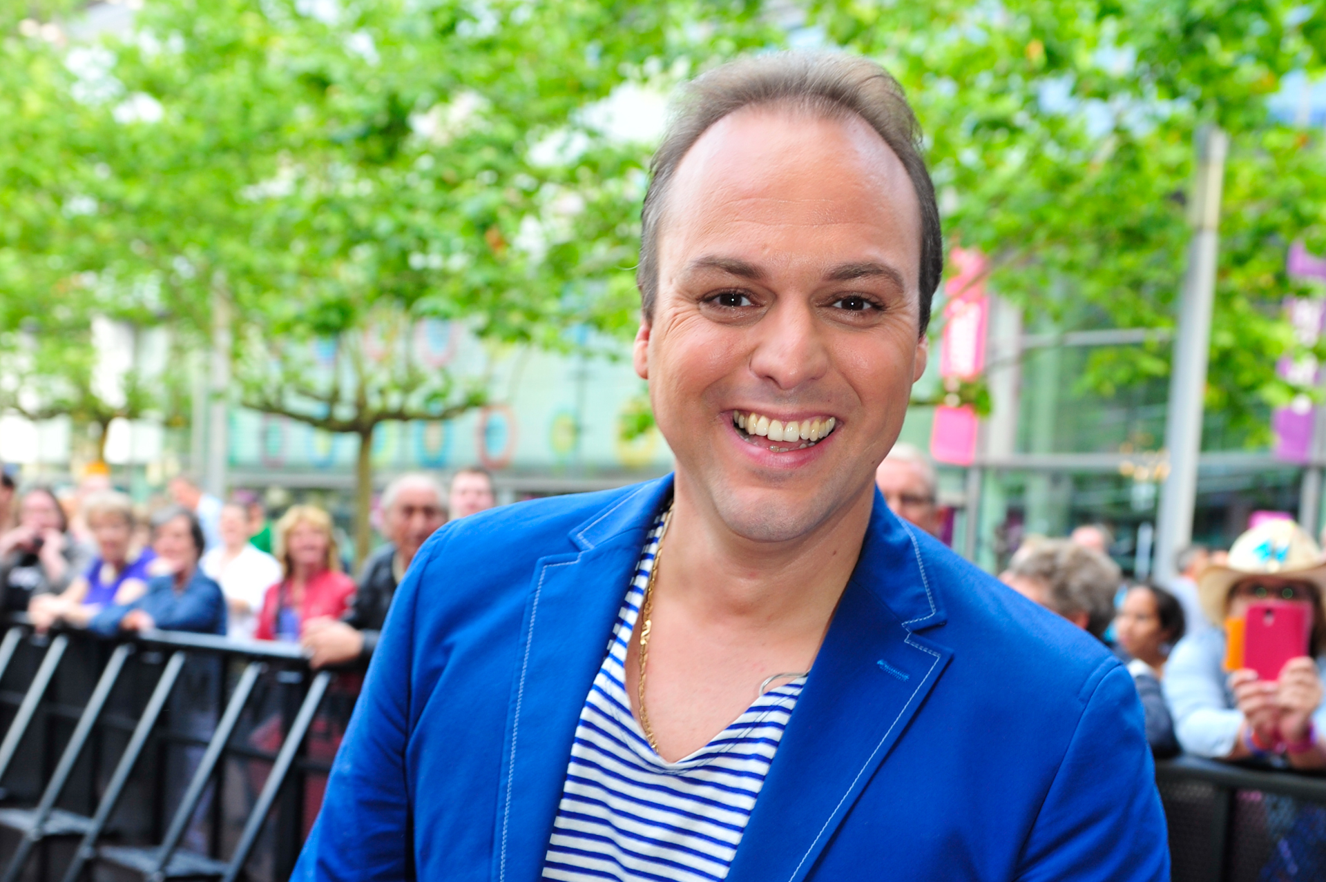 Frans Bauer Openhartig Over Leesproblemen Ouders