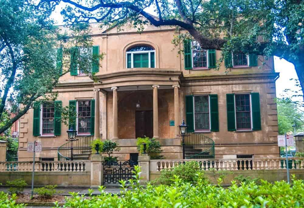 <p class="has-text-align-left"><em>Recommended by StoriesbySoumya.com</em></p> <p>One of the best things to do in Savannah, Georgia, is to take a tour of the historic Owens-Thomas House & Slave Quarters.</p> <p>Located in the heart of Downtown Savannah, Owens-Thomas House is an old, Regency-style mansion with a complicated history. It was built in the early 19th century and was home to George Welshman Owens, his family, and his retinue of enslaved people for more than a hundred years. In the 1800s, nineteen to fifteen enslaved people lived on this property.</p> <p>Owens-Thomas House is one of the <a href="https://www.storiesbysoumya.com/historic-sites-in-savannah-ga/" rel="noopener">best historic sites in Savannah</a>. A visit here allows you to explore fine Regency architecture, visit period rooms stacked with decorative art, and learn about the complex history of enslaved people who kept the house up and running. A tour of the former slave quarters is an eye-opening experience.</p> <p>Other highlights at the mansion include a beautiful parterre garden, a carriage house, and several workspaces, including the butler's pantry and a working cellar that features the city's early indoor plumbing systems.</p> <p>Owens-Thomas House & Slave Quarters are open every day from 10:00am – 5:00pm. Purchase your ticket online <a href="https://www.telfair.org/visit/owens-thomas/" rel="nofollow noopener">here</a> and check in onsite to be part of a guided tour. Tours happen every 15 minutes. </p>