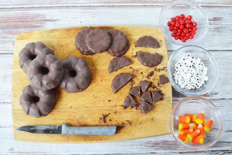 4 of The Best Halloween No Bake Cookies