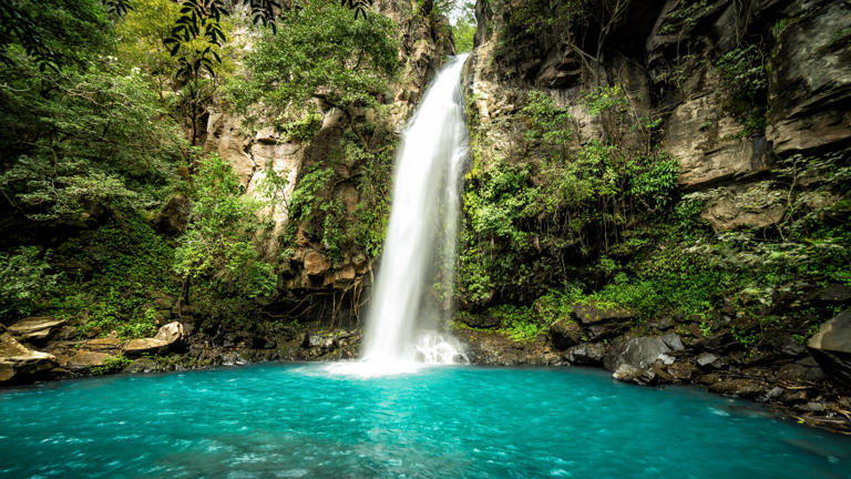 La Cangreja waterfall in Rincon de la Vieja National Park in Guanacaste Costa Rica-shutterstock_561732055