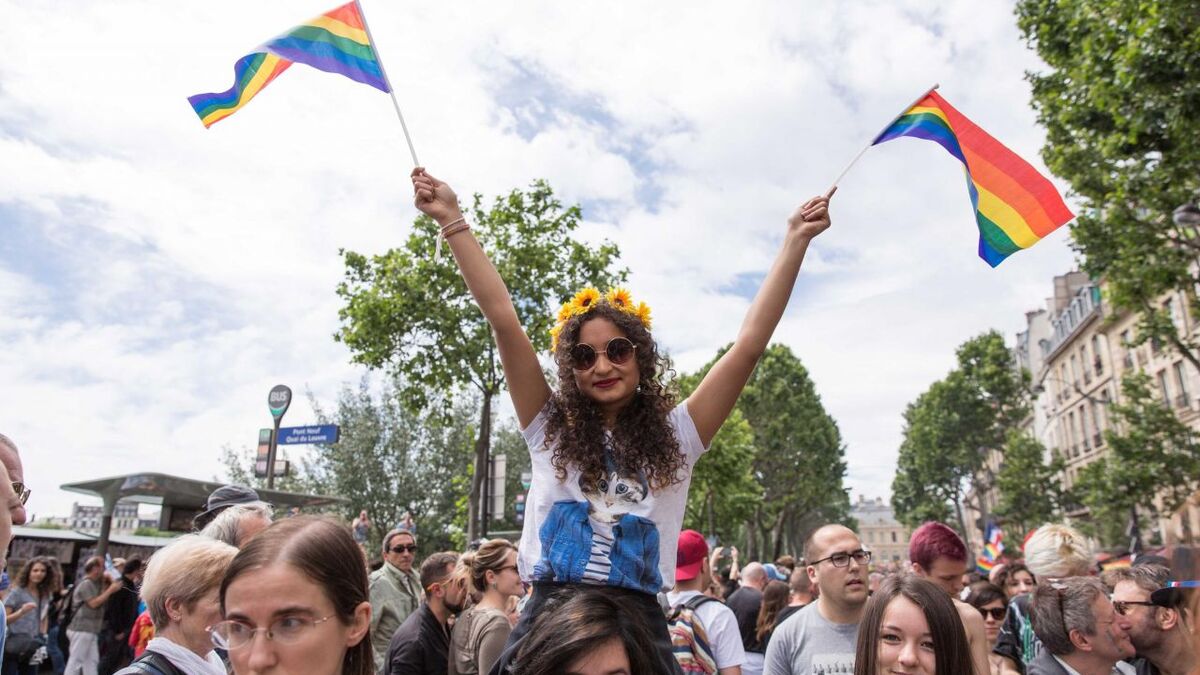 transphobie : annie ernaux, vanessa springora… plus de 800 personnalités appellent à manifester le 5 mai