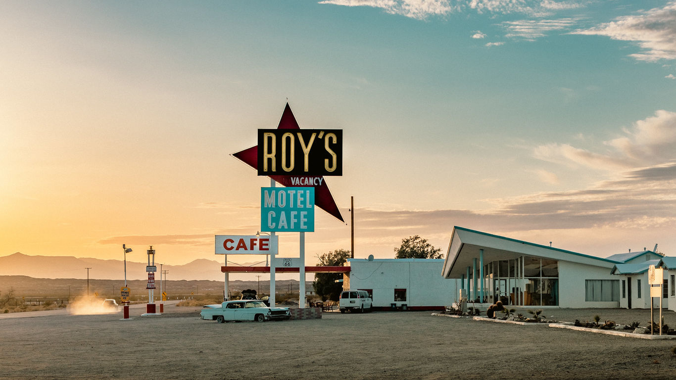 Roy's Motel and Cafe in Amboy, California