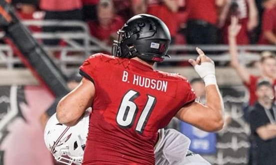 Louisville's Bryan Hudson Wins 2023 ACC Jacobs Blocking Trophy