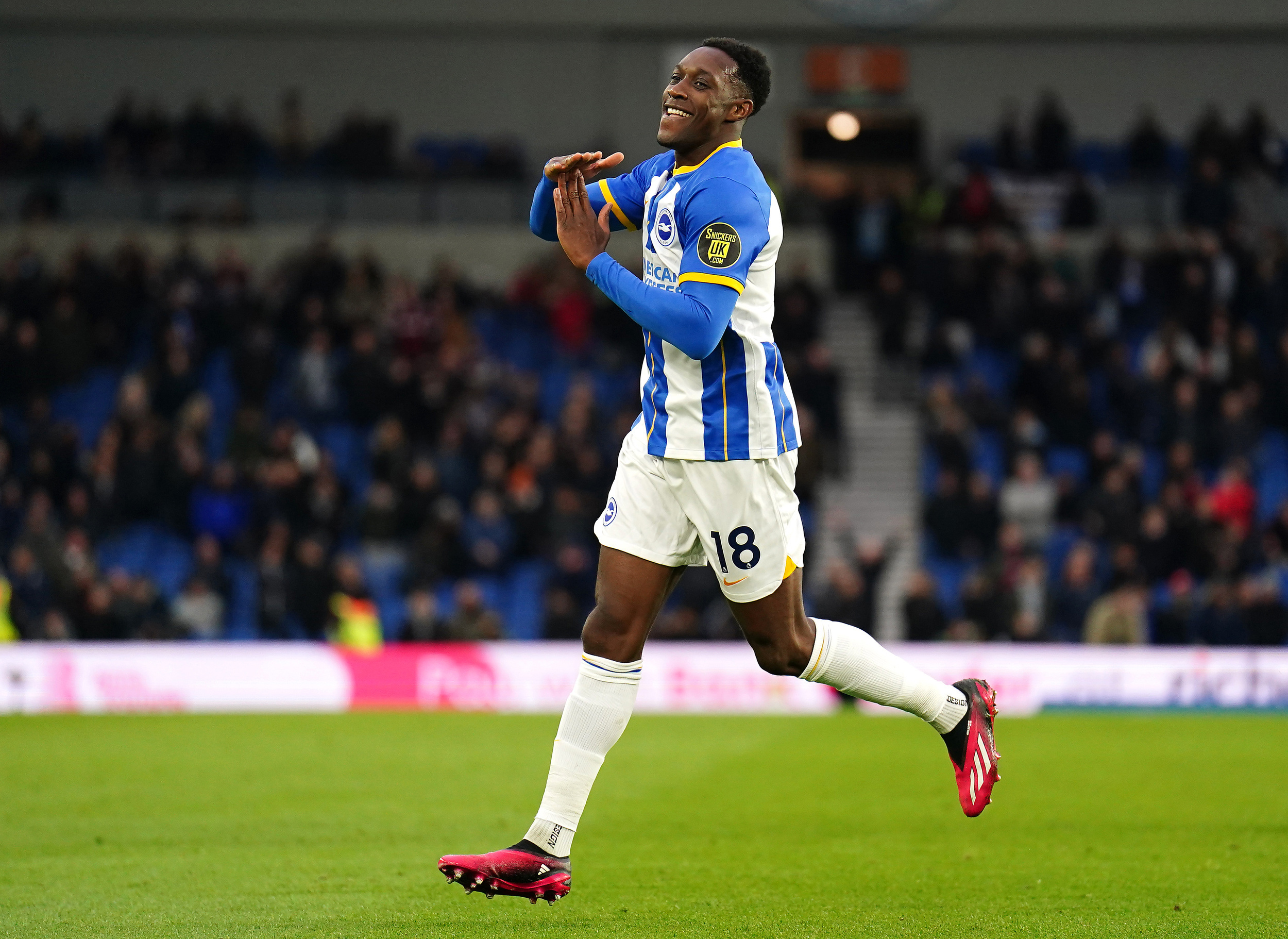 Watch: Brighton's Welbeck crashes shot against the bar with Man City keeper  beaten