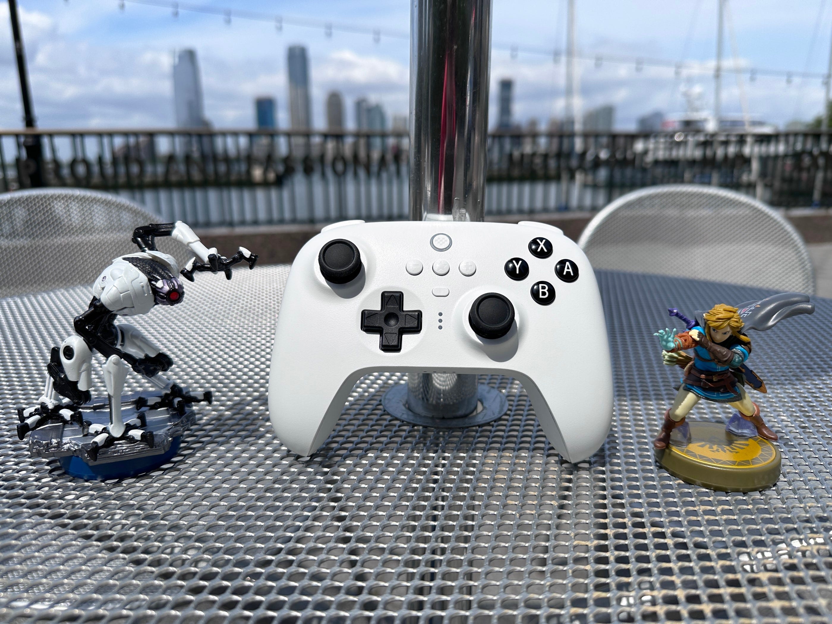 8BitDo Ultimate Review: Our Favorite Controller For PC, Switch, And Mobile