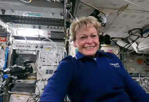 Retired astronaut Peggy Whitson, commander of the second fully commercial flight to the International Space Station, chats with CBS News about the progress of her mission and its role in developing a private space station. / Credit: Axiom Space