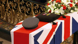 Flight Sergeant Peter Brown died alone in London at 96 years old.  With no known relatives in the UK, a campaign sought to organise a military funeral for the WWII veteran.  And after a monumental effort, he was finally laid to rest. Report by Reeda. Like us on Facebook at http://www.facebook.com/itn and follow us on Twitter at http://twitter.com/itn