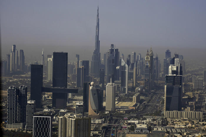 uae retains position as world's top wealth magnet for third year