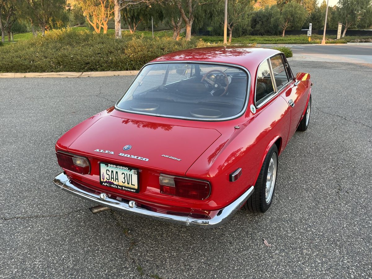 1972 alfa romeo gtv 2000 is our auction pick of the day