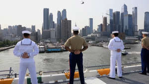 Big Apple welcomes Sailors, Marines and Coast Guardsmen