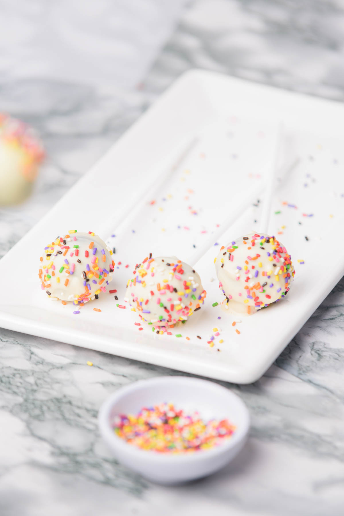 No Bake Oreo Cake Pops