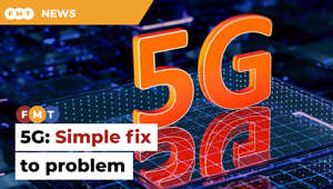 A source claims ‘illogical decisions’ made by a previous administration unnecessarily complicated Malaysia’s 5G rollout.Read More:https://www.freemalaysiatoday.com/category/nation/2023/05/29/5g-rollout-unnecessary-problem-simple-fix/Laporan Lanjut:https://www.freemalaysiatoday.com/category/bahasa/tempatan/2023/05/29/pelaksanaan-5g-tak-rumit-penyelesaian-mudah/Free Malaysia Today is an independent, bi-lingual news portal with a focus on Malaysian current affairs. Subscribe to our channel - http://bit.ly/2Qo08ry ------------------------------------------------------------------------------------------------------------------------------------------------------Check us out at https://www.freemalaysiatoday.comFollow FMT on Facebook: http://bit.ly/2Rn6xEVFollow FMT on Dailymotion: https://bit.ly/2WGITHMFollow FMT on Twitter: http://bit.ly/2OCwH8a Follow FMT on Instagram: https://bit.ly/2OKJbc6Follow FMT on TikTok : https://bit.ly/3cpbWKKFollow FMT Telegram - https://bit.ly/2VUfOrvFollow FMT LinkedIn - https://bit.ly/3B1e8lNFollow FMT Lifestyle on Instagram: https://bit.ly/39dBDbe------------------------------------------------------------------------------------------------------------------------------------------------------Download FMT News App:Google Play – http://bit.ly/2YSuV46App Store – https://apple.co/2HNH7gZHuawei AppGallery - https://bit.ly/2D2OpNP#FMTNews #SaifuddinAbdullah #Telecomunication #5G