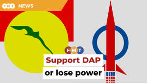 Academic Jeniri Amir says Umno leaders and members need to support whatever party that is in the unity government.Read More: https://www.freemalaysiatoday.com/category/nation/2023/05/29/get-on-board-with-supporting-dap-or-lose-power-umno-told/Laporan Lanjut: https://www.freemalaysiatoday.com/category/bahasa/tempatan/2023/05/29/sokong-dap-atau-hilang-kuasa-umno-diberitahu/Free Malaysia Today is an independent, bi-lingual news portal with a focus on Malaysian current affairs. Subscribe to our channel - http://bit.ly/2Qo08ry ------------------------------------------------------------------------------------------------------------------------------------------------------Check us out at https://www.freemalaysiatoday.comFollow FMT on Facebook: http://bit.ly/2Rn6xEVFollow FMT on Dailymotion: https://bit.ly/2WGITHMFollow FMT on Twitter: http://bit.ly/2OCwH8a Follow FMT on Instagram: https://bit.ly/2OKJbc6Follow FMT on TikTok : https://bit.ly/3cpbWKKFollow FMT Telegram - https://bit.ly/2VUfOrvFollow FMT LinkedIn - https://bit.ly/3B1e8lNFollow FMT Lifestyle on Instagram: https://bit.ly/39dBDbe------------------------------------------------------------------------------------------------------------------------------------------------------Download FMT News App:Google Play – http://bit.ly/2YSuV46App Store – https://apple.co/2HNH7gZHuawei AppGallery - https://bit.ly/2D2OpNP#FMTNews #Umno #SupportDAP #LosePower