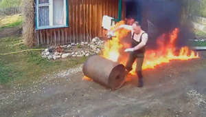 Homem provoca incêndio com faíscas ao usar rebarbadora