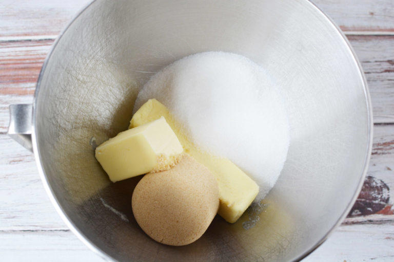 The Best Easter Marshmallow Sugar Cookie Bars Recipe